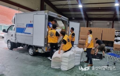 대구 남구에 경인라이온스 이불 680채 기탁