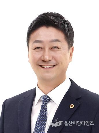 경기도의회 김진경(더민주·시흥3) 의장