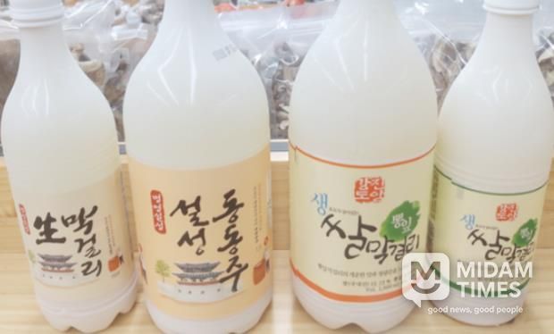 병영 설성 막걸리와 도암 뽕잎 막걸리.