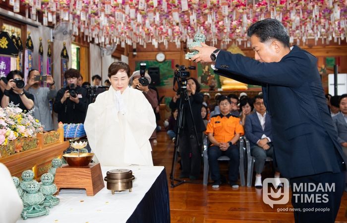 제9회 향문화대제전 개최…도리사에서 천년향 피어나다