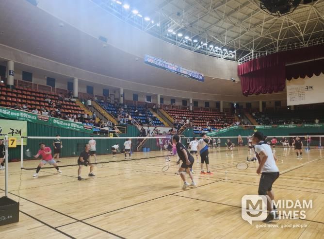 제19회 지리산남악제배 배드민턴대회 성료