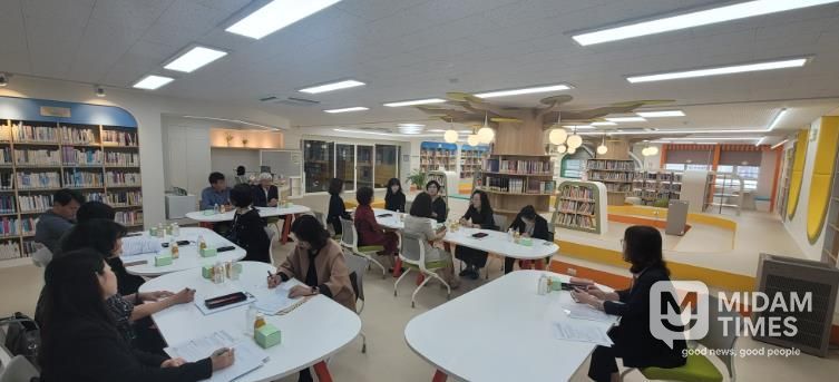 2지구 초등학교장 학교경영협의회(지난 10월 신덕초에서)