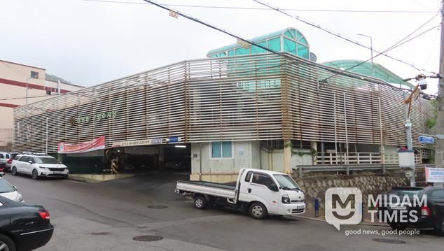 삼방시장 공영주차장 전경