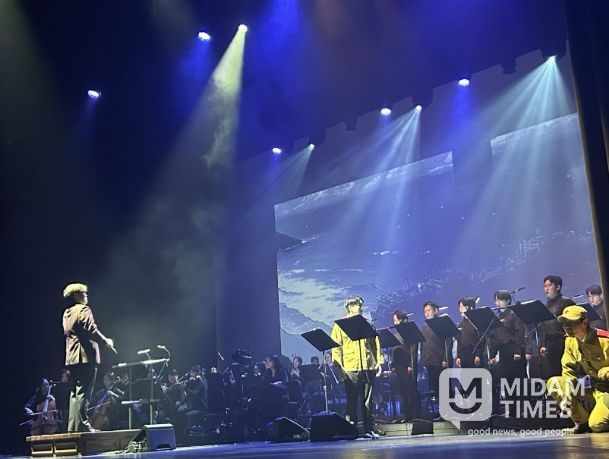 파일 별첨: 장사상륙작전을 배경으로한 창작뮤지컬칸타타 <파도속의 외침>이 관객의 큰 박수 속에 공연되었다.