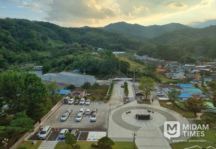 김천시립도서관, 이용 편의를 위한 주차장 확대 조성