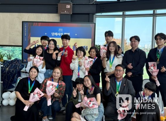 사천시 모든 가족을 위해 봉사한 우리, 오늘은 우리의 날입니다.