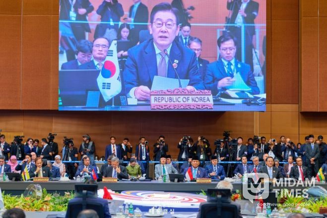 제28차 아세안+3 정상회의(대통령실)