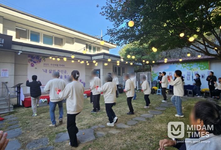 봉화군정신건강복지센터, ‘내 삶의 주인공, 마음을 물들이다’학예회 개최