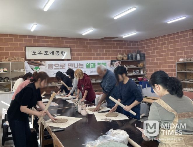 영주시드림스타트 도예체험 진행