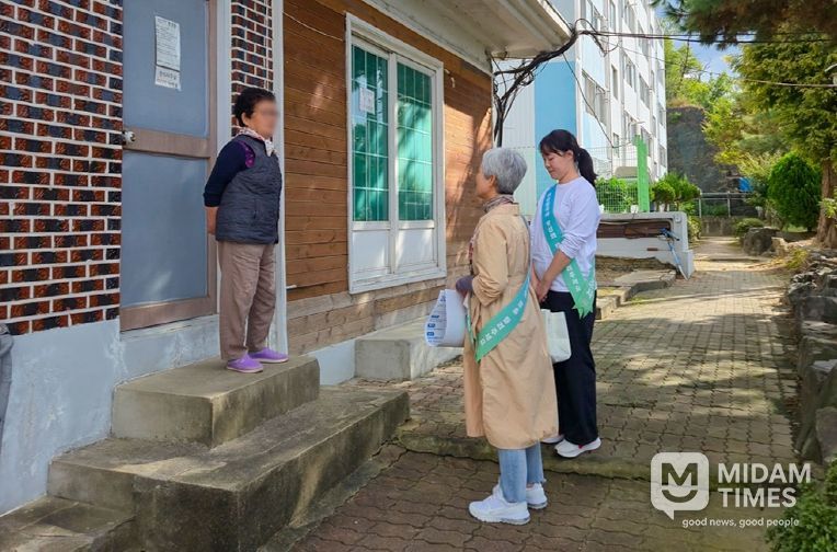 인구주택총조사 설명 및 조사협조요청 사진