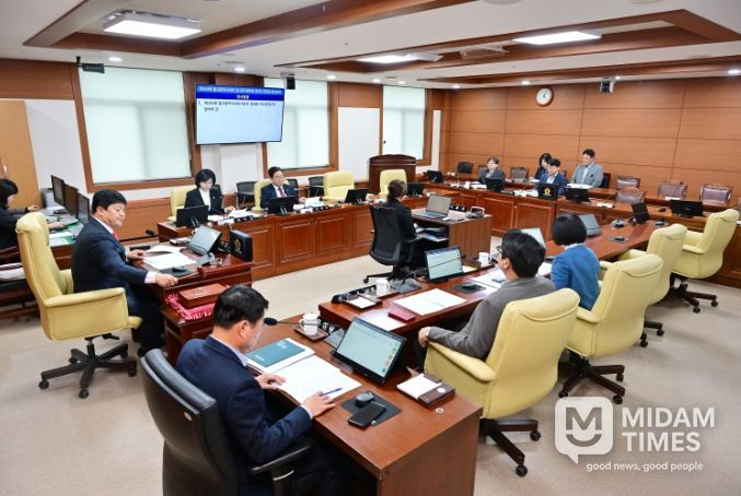 의회운영위원회, 제2차 정례회 의사일정 협의의 건 심사