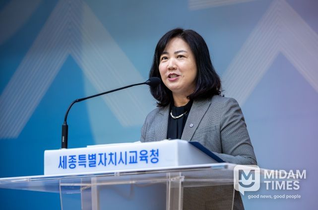 구연희 교육감 권한대행이 3일 소통・공감의 날에서 당부 말씀 모습