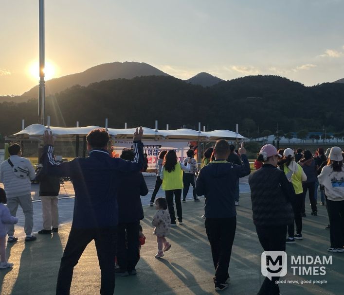 여성리더대학 10주년 기념 건강걷기