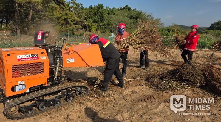 지난 5일 대산읍 독곶리 일원에서 진행된 파쇄 작업
