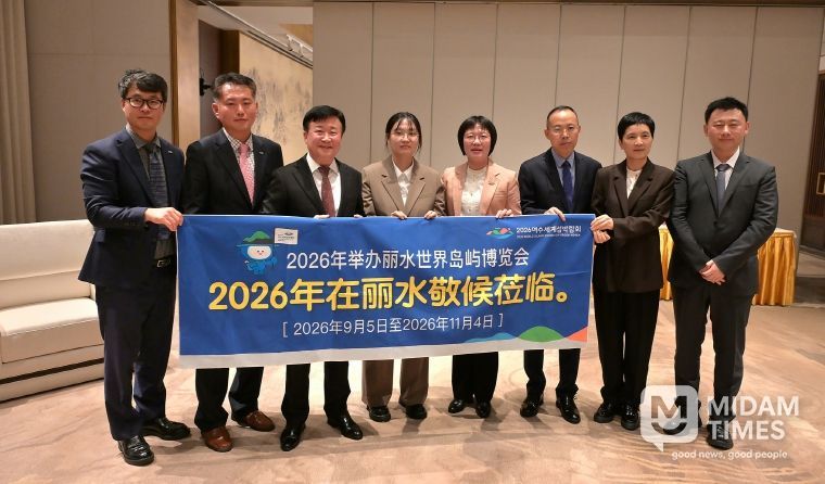 마지막 방문지인 샤오싱시에서는 우덩펀 시장과 간부 공무원들과 간담회를 갖고 대표단 참여를 확약받았으며 외사판공실을 통해 참가 의향서를 체결해 섬박람회 참여 의사를 공식화했다.