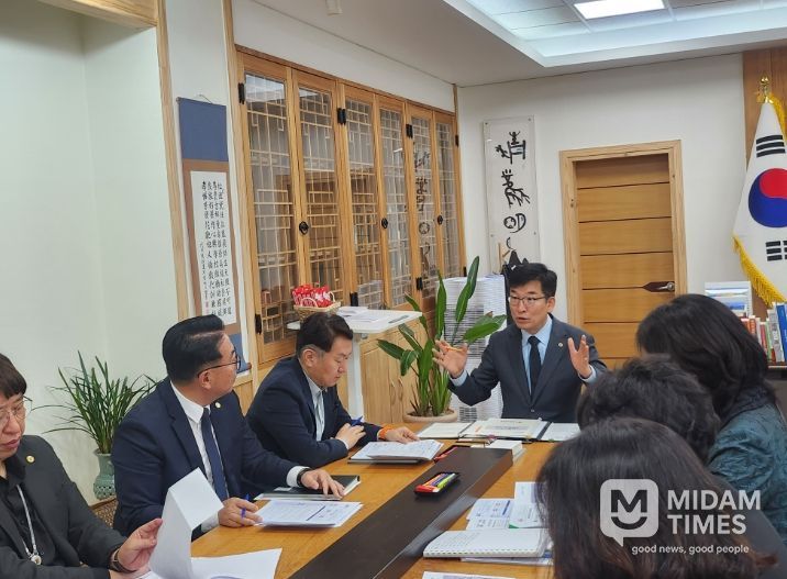 동료직원 비보에 깊은 애도