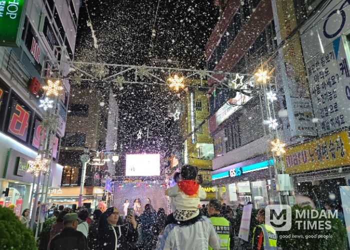 마산 창동골목, 추억과 활기로 북적 북적