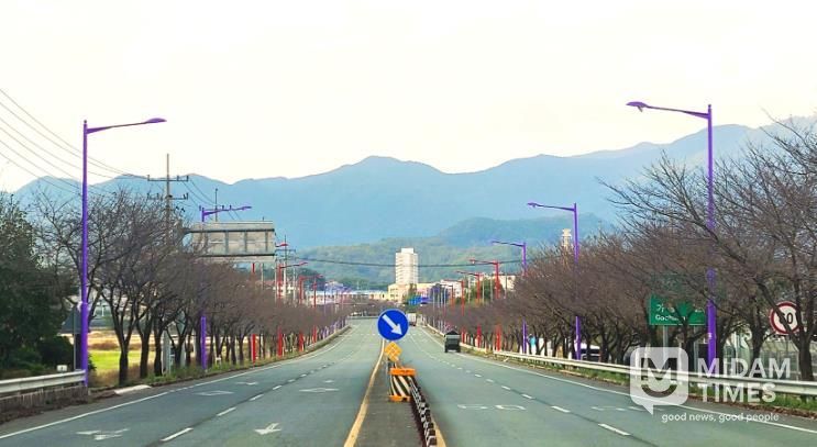 이서로(국지도 30호선) 가로등 설치사업 준공사진