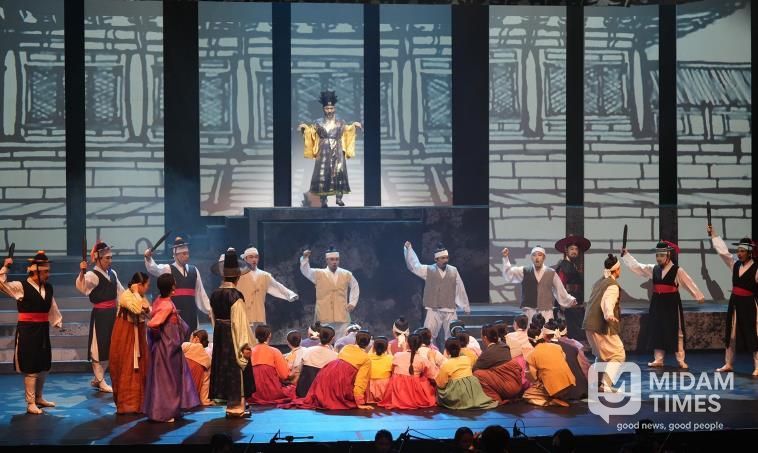 나주시가 광주‧전남 최초로 추진한 ‘2025년 예술인 활력소득’ 지급을 완료했다. 사진은 지역 문화예술 공연 모습.