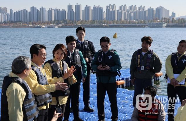 한강뚝섬 선착장 안전점검(국무총리실)