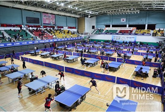 김해서 전국 규모 탁구·수영대회