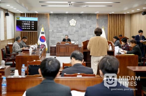 영광군의회, 제33회 의원간담회 개최