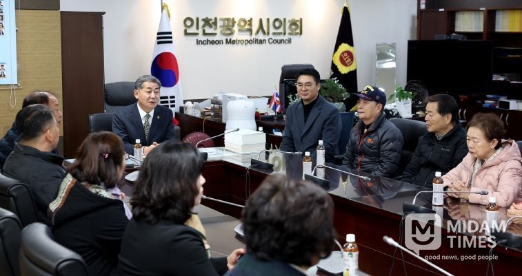 인천시의회 정해권 의장, 연수구 자율방범연합대 접견