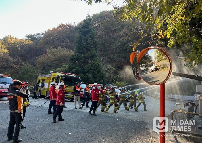 거제시, 유관기관 합동 산불 진화훈련 실시