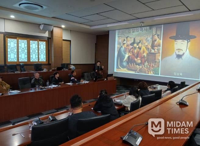 거제시 노래연습장 신규 영업자 대상 건전한 운영 정착을 위한 법정 의무교육 실시