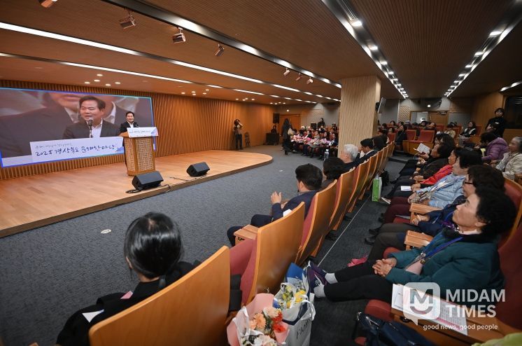 경북” 글 배우고 꿈을 쓰는 어르신들 축제 한마당