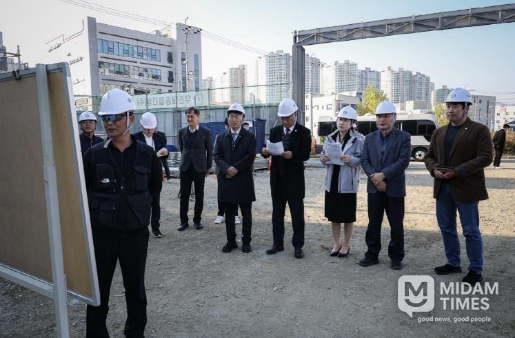 김해시의회, 공유재산 관리계획 현지 확인(주촌면 행정복지센터 건립 현장