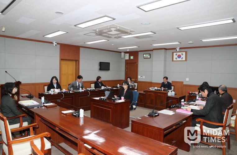 남구의회 행정자치위원회 행정사무감사