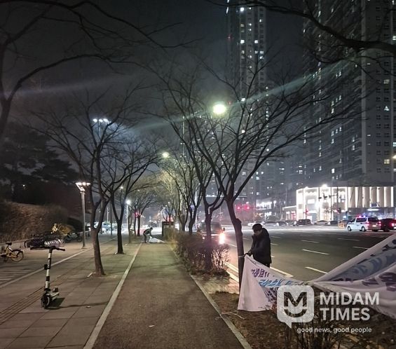 연수구, ‘집회 없는 현수막’ 야간 현장 점검으로 일제 정비