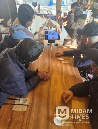 키오스크 먹거리 지원사업 진행