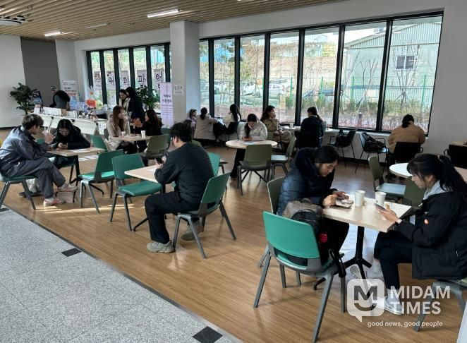 거제시가족센터, 양육자 위한 힐링교실 2탄 ‘커피 팝업스토어’ 큰 호응