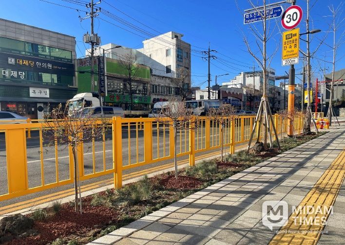 인천 동구, 새천년·화도진로 가로녹지 조성 완료