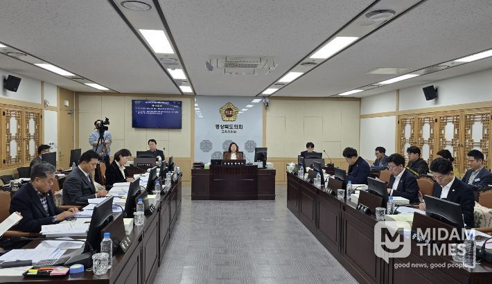 경북도의회 교육위원회, 2025년 제2회 추경예산안 심사 종료