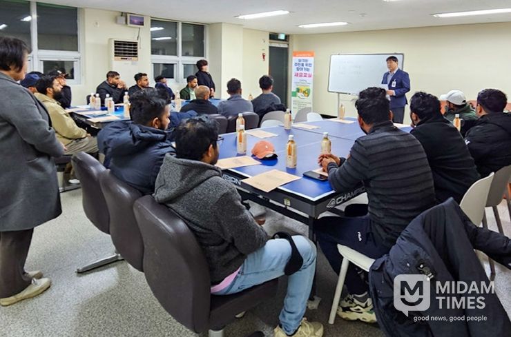 외국인 주민을 위한 찾아가는 세금교실 현장 사진