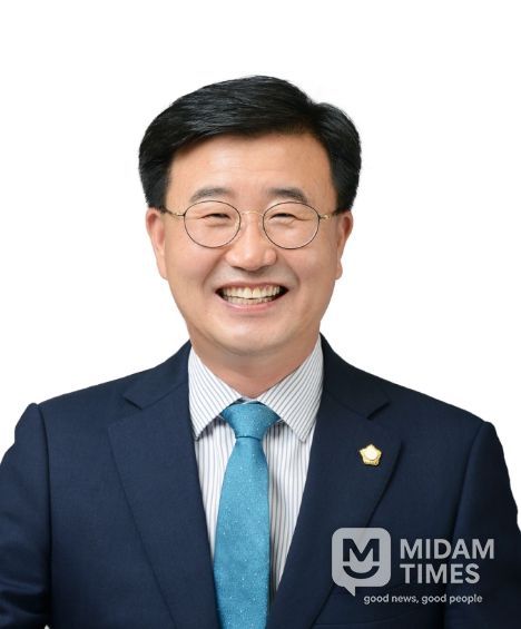유의식 완주군의회 의장