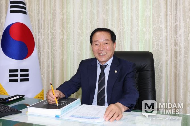 의성군의회 최훈식 의장