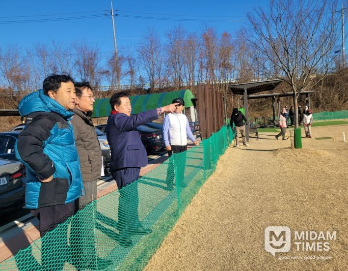 고성군의회 의장, 파크골프장 현장점검