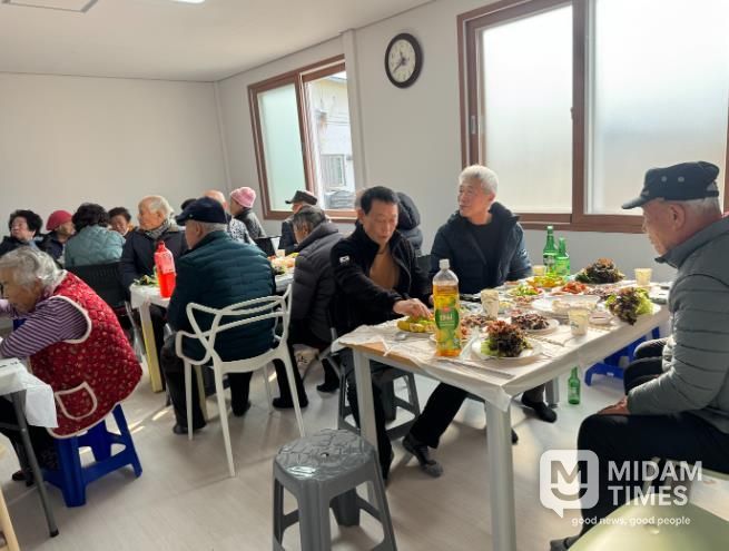 산청군, 경로당 부식비 지원사업 첫 시행 공동 급식 부담 경감 등