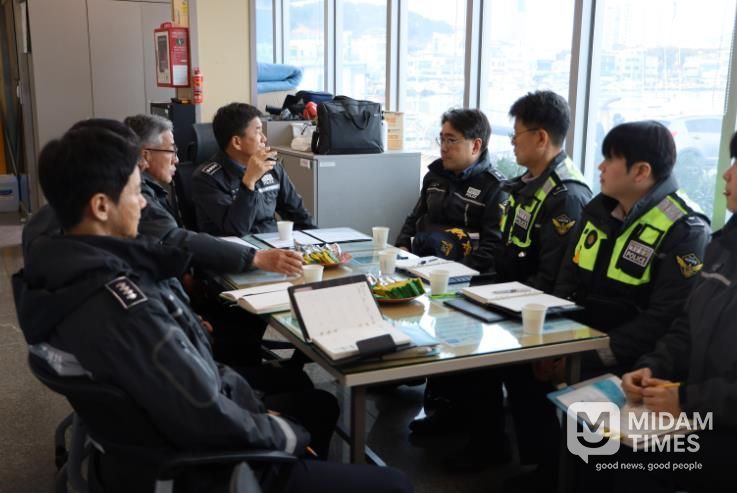 울산해경서장, 설 연휴 대비 치안현장 점검