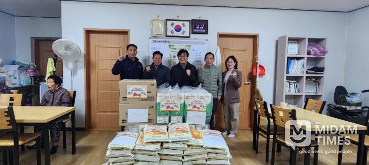 함안군, 설 명절맞이 한센마을 3곳 위문 방문