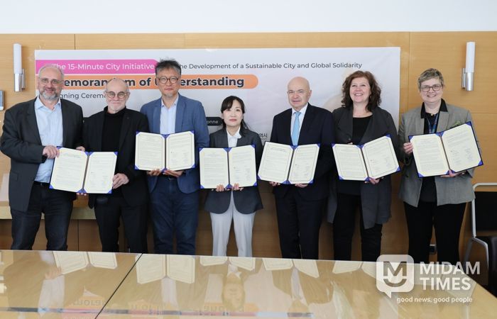 박형준 부산시장, “15분도시 부산, 세계적 정책 모델로 도약”… 파리 소르본대학 산하 Chaire-ETI와 업무협약 체결