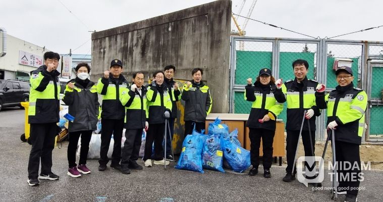 포남자율방범대, 봄맞이 환경정화활동 실시