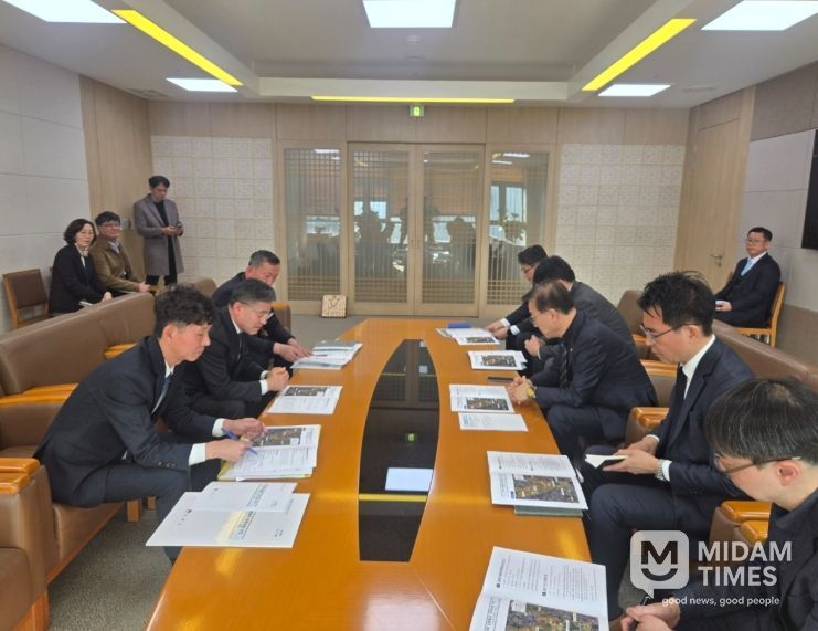 정성주 김제시장, 김윤덕 국토부장관 면담