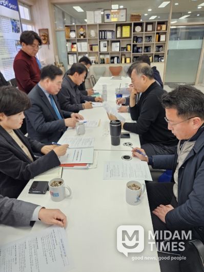 반도체 기업 유치 위한 김원이 국회의원 면담