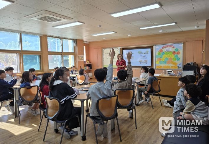 함양도서관-지역인문학센터 「그림책이 참 좋아」