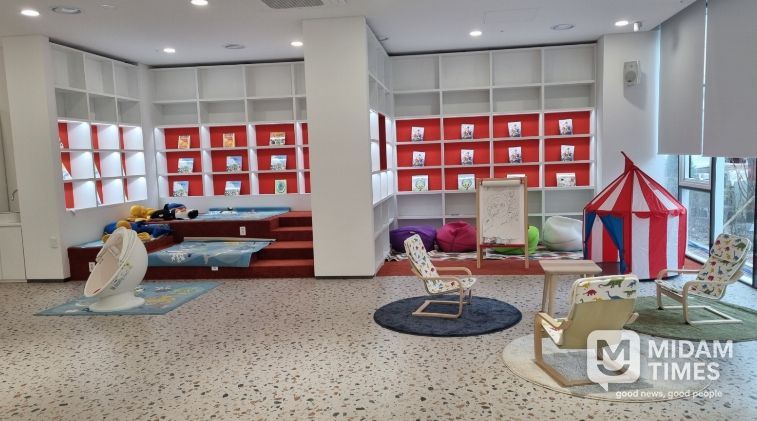 책으로 돌보고 문화로 키운다, 작은도서관 돌봄 시작